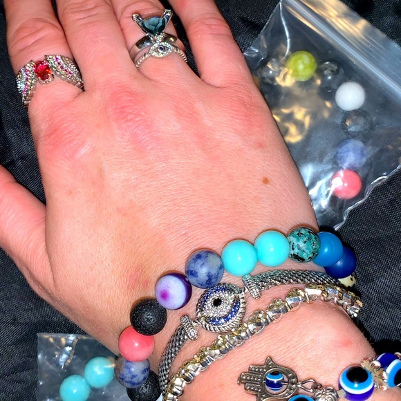 🪬2/$25🪬 NWT/NIB Natural Stone 10mm Chakra Bracelet - Picture 11 of 16